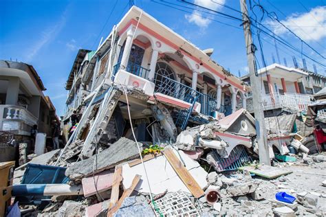 Terremoto causa destruição no Haiti - 14/08/2021 - Haiti - Fotografia ...