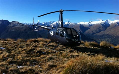 Warning over Robinson helicopter's safety for NZ conditions | Wings ...