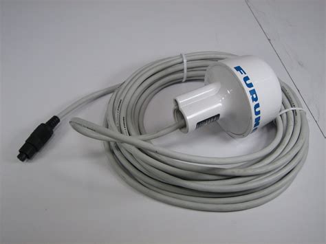 Furuno GP-320B GPS ANTENNA FOR Navnet VX1 VX2 3D - TESTED - Max Marine ...