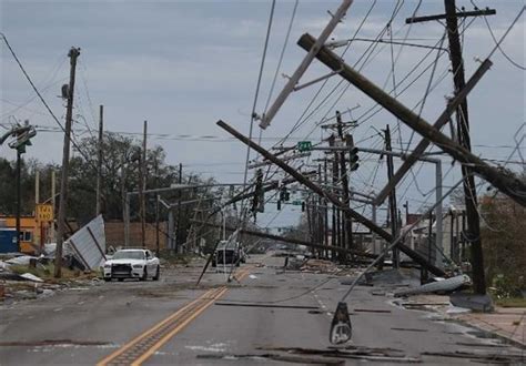 At Least Four Dead in US After Dozens of Tornadoes Rip through Oklahoma - Other Media news ...