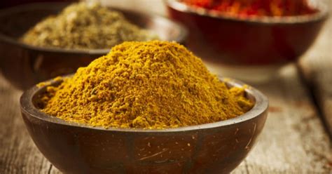 How Curry Spice Helps The Immune System Kill Bacteria | HuffPost Canada