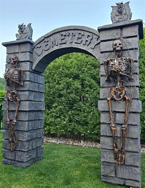 Corpsed Skeleton Cemetery Entrance, Halloween Prop, Yard Decoration ...