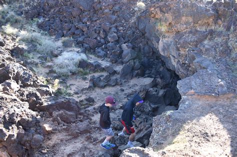 Snow Canyon Lava Tubes | Lava Flow Trail - Utah's Adventure Family