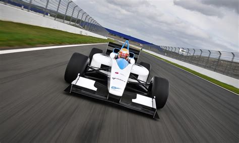 Electric Race Cars To Get On-Track Inductive Charging