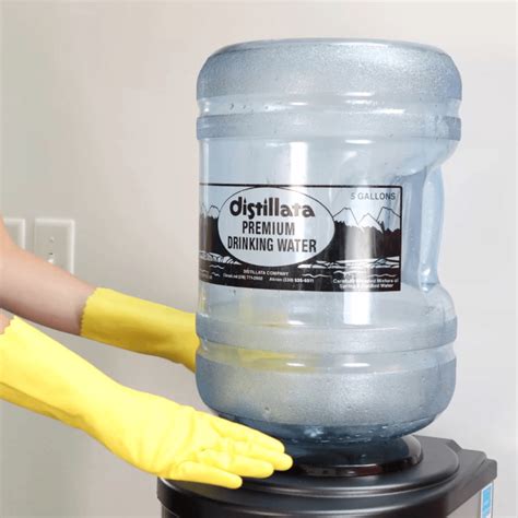 Water Cooler Cleaning Service | Distillata