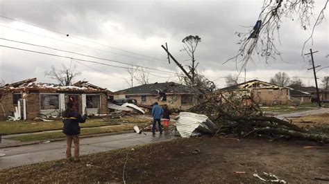 PHOTOS: Damage in New Orleans from tornado