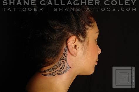 MAORI POLYNESIAN TATTOO: Maori Neck Tattoo/Ta Moko on Lena