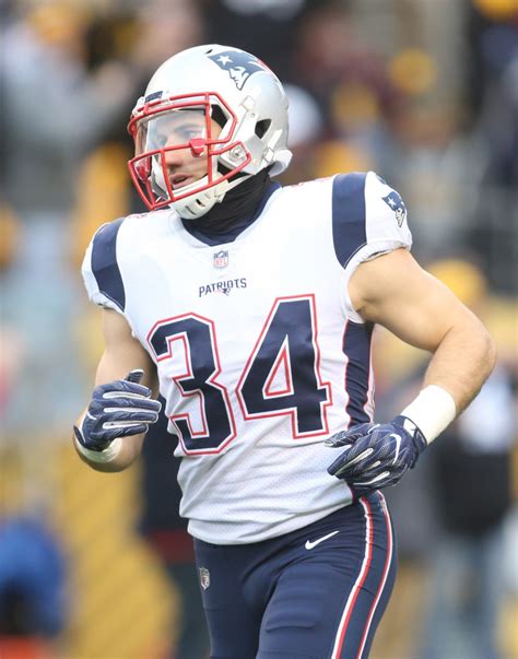 Patriots' Rex Burkhead Takes Pay Cut