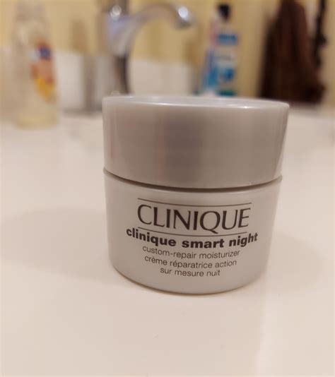 Clinique Smart Night Moisture Repair Review | SheSpeaks