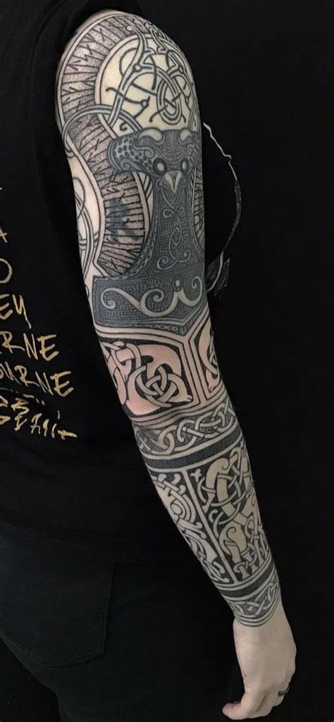 Pin de Shane LaRue en INK | Símbolos nórdicos, Arte nórdico, Nordico