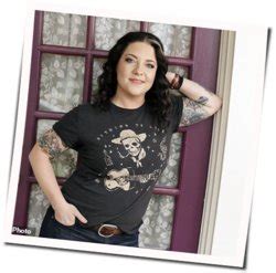 I'VE BEEN EVERYWHERE Guitar Chords by Ashley McBryde | Guitar Chords Explorer