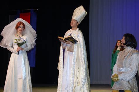 Fiona, Bishop, Farquaad in Costume 3 | Fiona costume, Shrek wedding, Theatre costumes