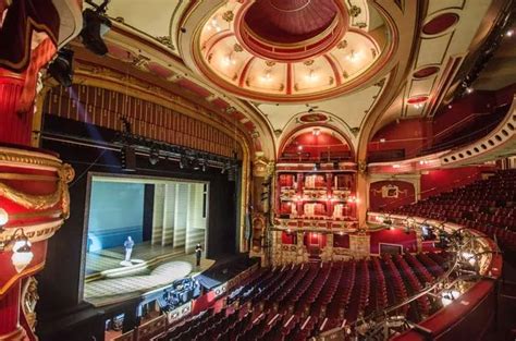 Bristol Hippodrome relaunches its popular backstage tours - how to get ...