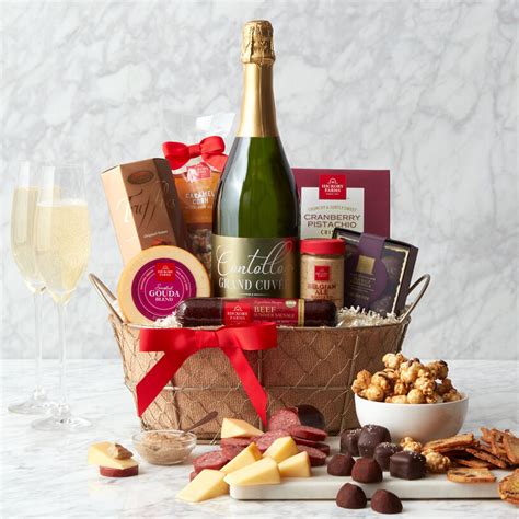 Sparkling Wine Gift Basket | Hickory Farms