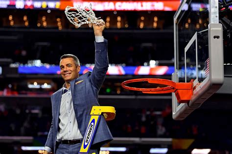 WATCH: Virginia Basketball has its first practice of the 2019-20 season ...