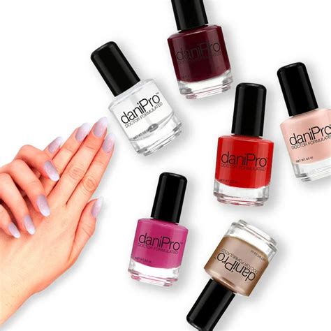 The 5 Best Antifungal Nail Polish in 2022 | Antifungal nail polish ...