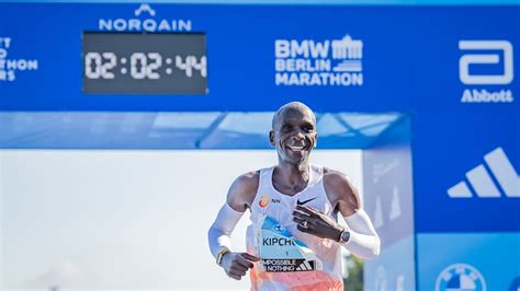 Eliud Kipchoge 2023 Berlin Marathon breakdown: How did the Kenyan legend’s race compare to his ...