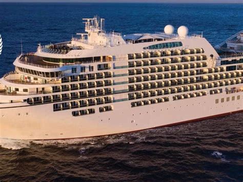 Small Luxury Cruise Ships | Best Small Ship Cruise Line