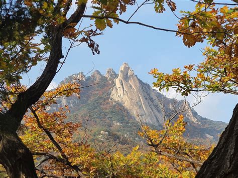 Bukhansan National Park, Trail Maps & How to Go | KoreaToDo