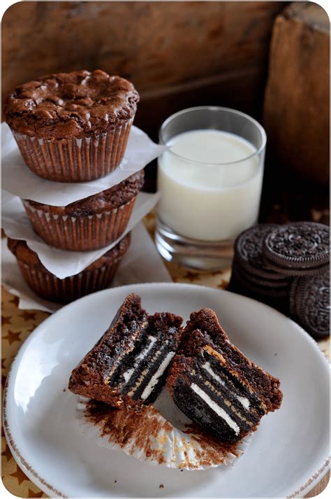 Peanut Butter & Oreo Stuffed Brownie Cupcakes