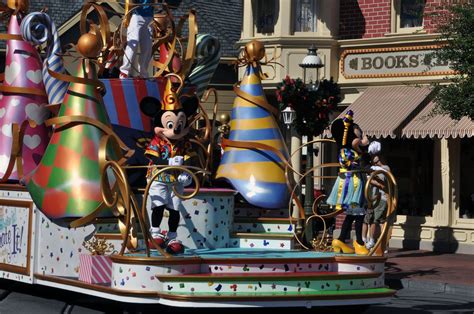 Mickey Mouse on parade at The Magic Kingdom. Magic Kingdom, Parades ...