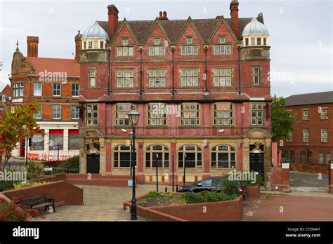 Offices in Wolverhampton city centre Stock Photo - Alamy