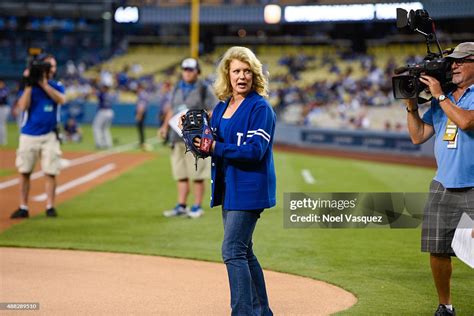 Mary Hart Dodgers 2025 - Cherie Benedetta