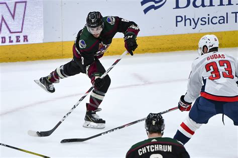 The Arizona Coyotes are set to face-off with struggling New York Islanders