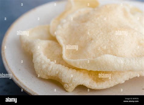 Fresh papadum Stock Photo - Alamy