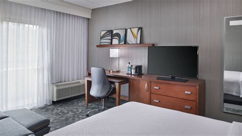 Hotels in Oakbrook Terrace, IL | Courtyard Chicago Oakbrook Terrace