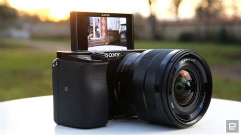 Sony A6100 review: Incredible autofocus performance for a budget camera | Engadget