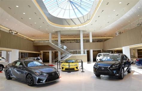 Lexus of Arlington - 22 Photos & 44 Reviews - Car Dealers - 1510 W ...