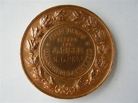 File:Médaille bronze 46 mm. Concours de La Hève, jeu de dames, offert ...