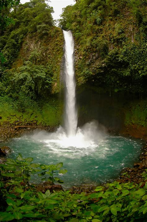 La Fortuna Waterfall, Costa Rica Volcano National Park, National Parks, Beautiful World ...