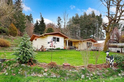 12591 Olalla Valley Road SE, Olalla, WA 98359 - See Est. Value, Schools & More