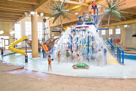 12 Kid-Friendly Hotels with Indoor Water Parks in the U.S. | Family Vacation Critic