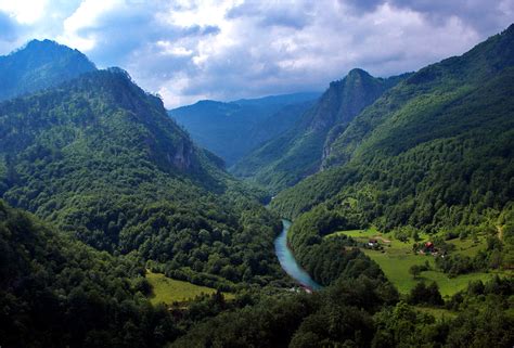 Tara River Canyon | Series 'Deepest canyons on the planet ...