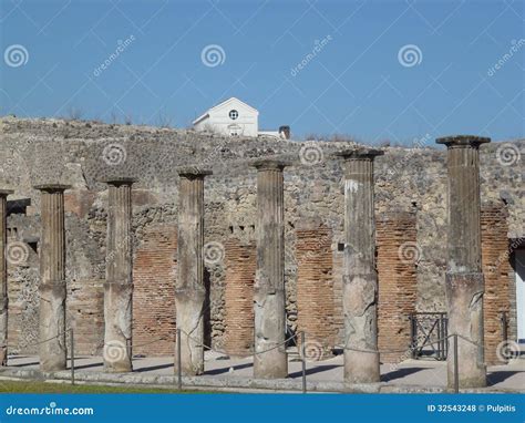 Detail of the Ruined City,Pompeii Stock Photo - Image of mountain, vesuvius: 32543248