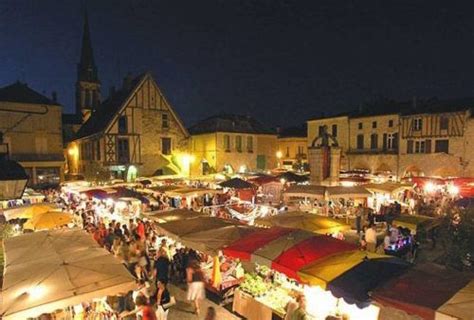 Night Markets in France - French Story & Translation