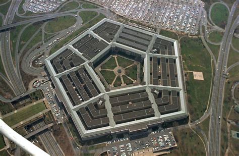 Pentagon Bans GPS Fitness Apps, Says They're 'Significant Risk' To Troops