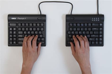 Best keyboard for ergonomics - arcticper