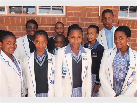 Hefty prices for school uniforms | Boksburg Advertiser