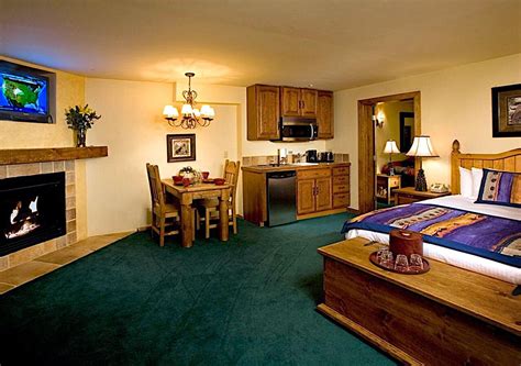 The 5 Best Hotels in Taos for Your Next Ski Valley Getaway