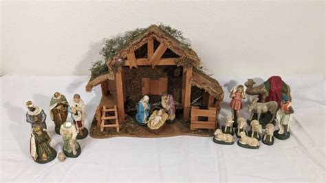 Vintage Nativity Scene | EstateSales.org