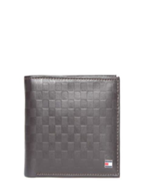 Buy Tommy Hilfiger Men Coffee Brown Checked Two Fold Wallet - Wallets ...