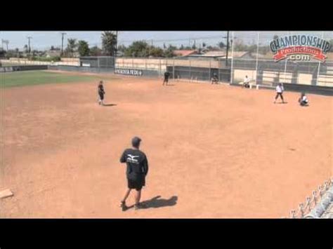 Base Running Techniques for U12 and U14 - YouTube