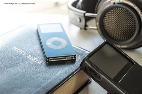 BACK TO THE FUTURE FRIDAY: THE ORIGINAL IPOD NANO - Headfonia Reviews