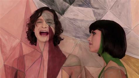 Gotye - Somebody That I Used To Know (feat. Kimbra) - official music video Chords - Chordify