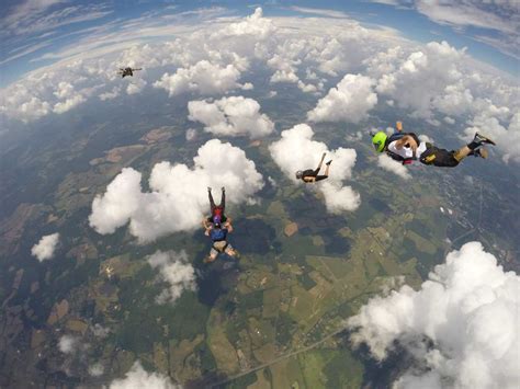 Skydiving in Miami to feel the most alive