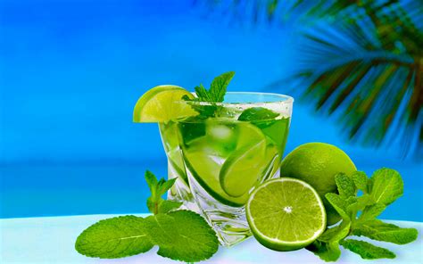 Tropical Mojito Bliss - 4K Ultra HD Wallpaper